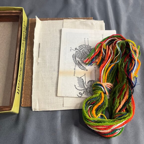 Bucilla Needlecraft Decorator Shadow Box Hutch Fresh Fruit Complete Embroidered - Picture 4 of 6